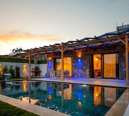 Villa Ege & Villa Yigit & Villa Yagiz - Happy Villalari 페티예 외부 사진