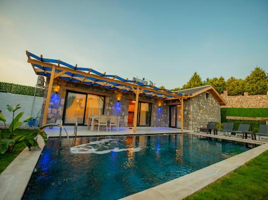 Villa Ege & Villa Yigit & Villa Yagiz - Happy Villalari 페티예 외부 사진